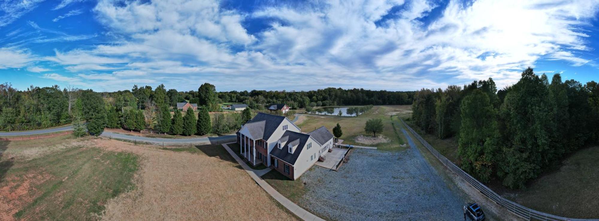 Moorefield Suites Greensboro East McLeansville Екстериор снимка